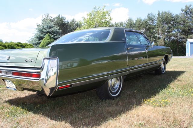 1972 Chrysler New Yorker - photo 3