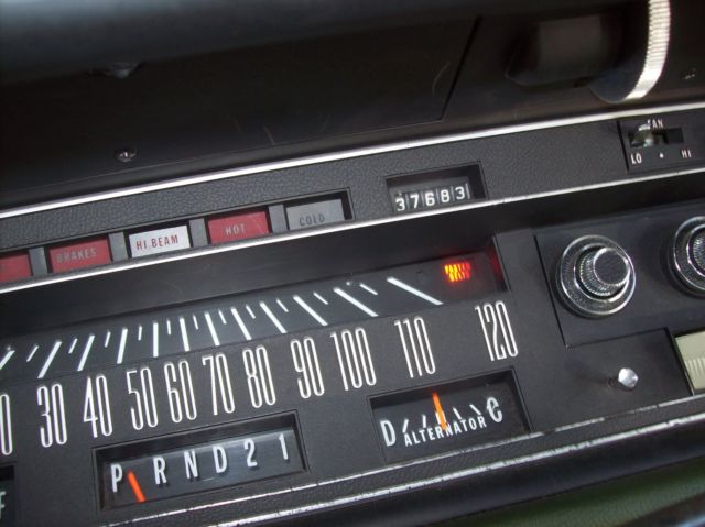 1972 Chrysler New Yorker - photo 6