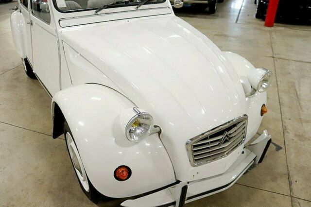 1972 Citroën 2CV -- - photo 9