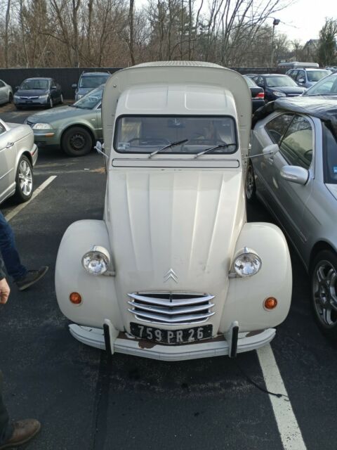 1972 Citroën - photo 13