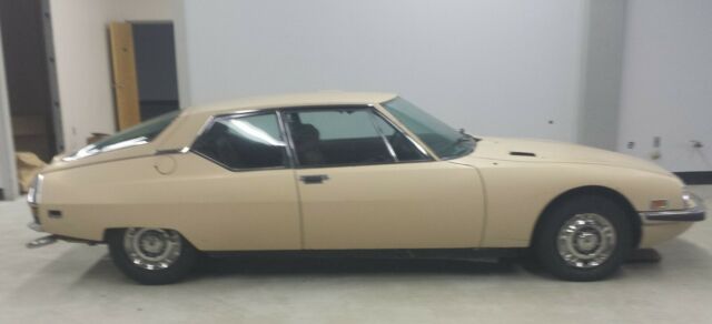 1972 Citroen SM Project Car Good Condition Garage Kept Runs-Can be Driven 1972 Citroen SM