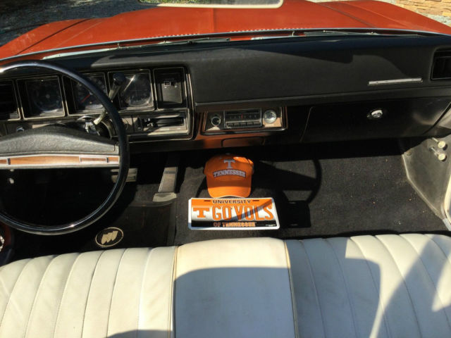 1972 Buick Skylark convertible with lots of chrome - photo 8