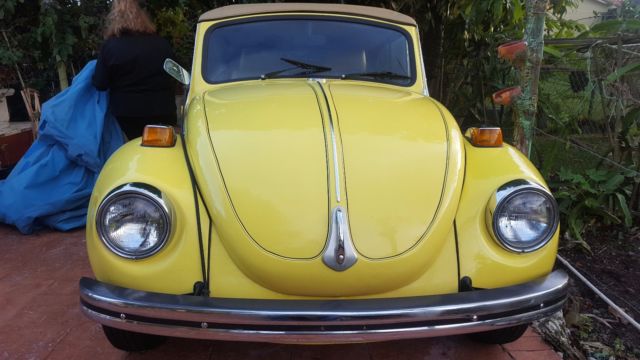 1972 Classic Car Volkswagon Beetle 1972 Volkswagen Beetle - Classic Convertible