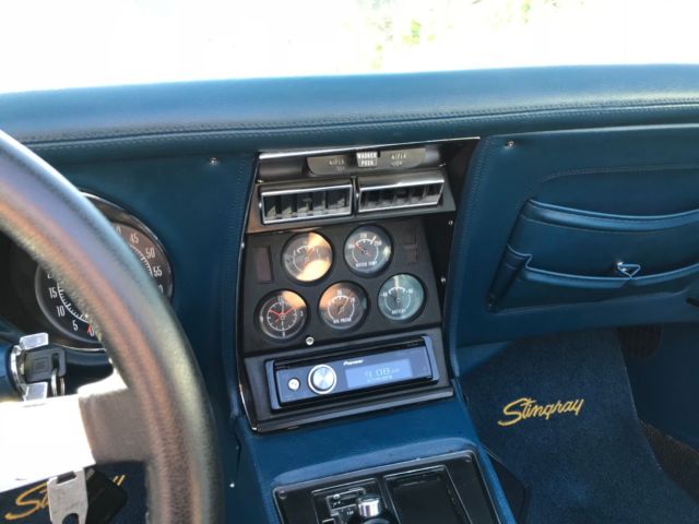 1972 Chevrolet Corvette Convertible - photo 10