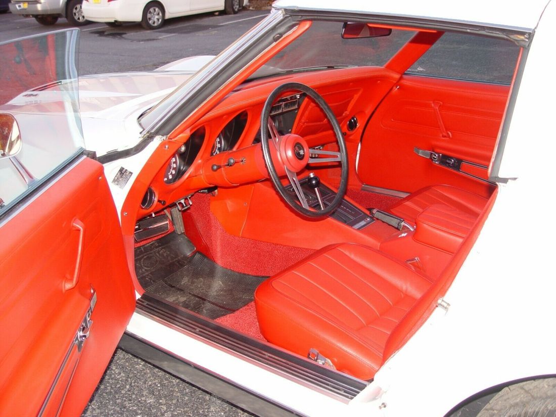 1972 Chevrolet Corvette - photo 8