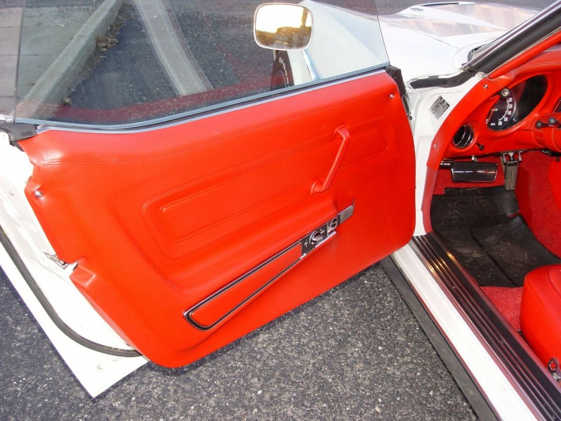 1972 Chevrolet Corvette - photo 9