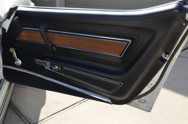 1972 Chevrolet Corvette Base - photo 12