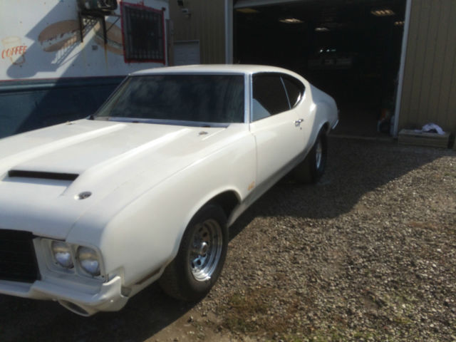 1972 Oldsmobile Cutlass 442 - photo 2