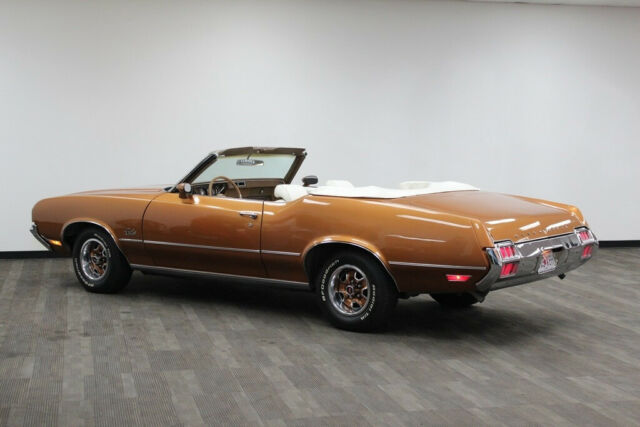 1972 Oldsmobile Cutlass - photo 3