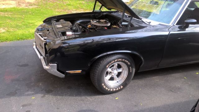 1972 cutlass supreme coupe black new carpet v8 car (wow) 1972 Oldsmobile Cutlass