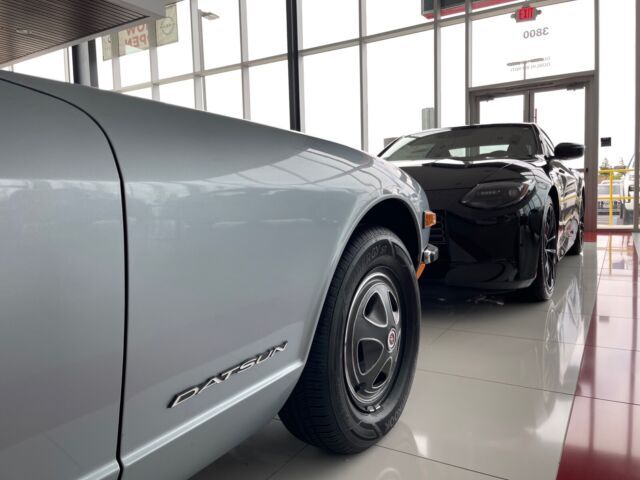 1972 Datsun 240Z Coupe Grey RWD Manual base 1972 Datsun 240Z base