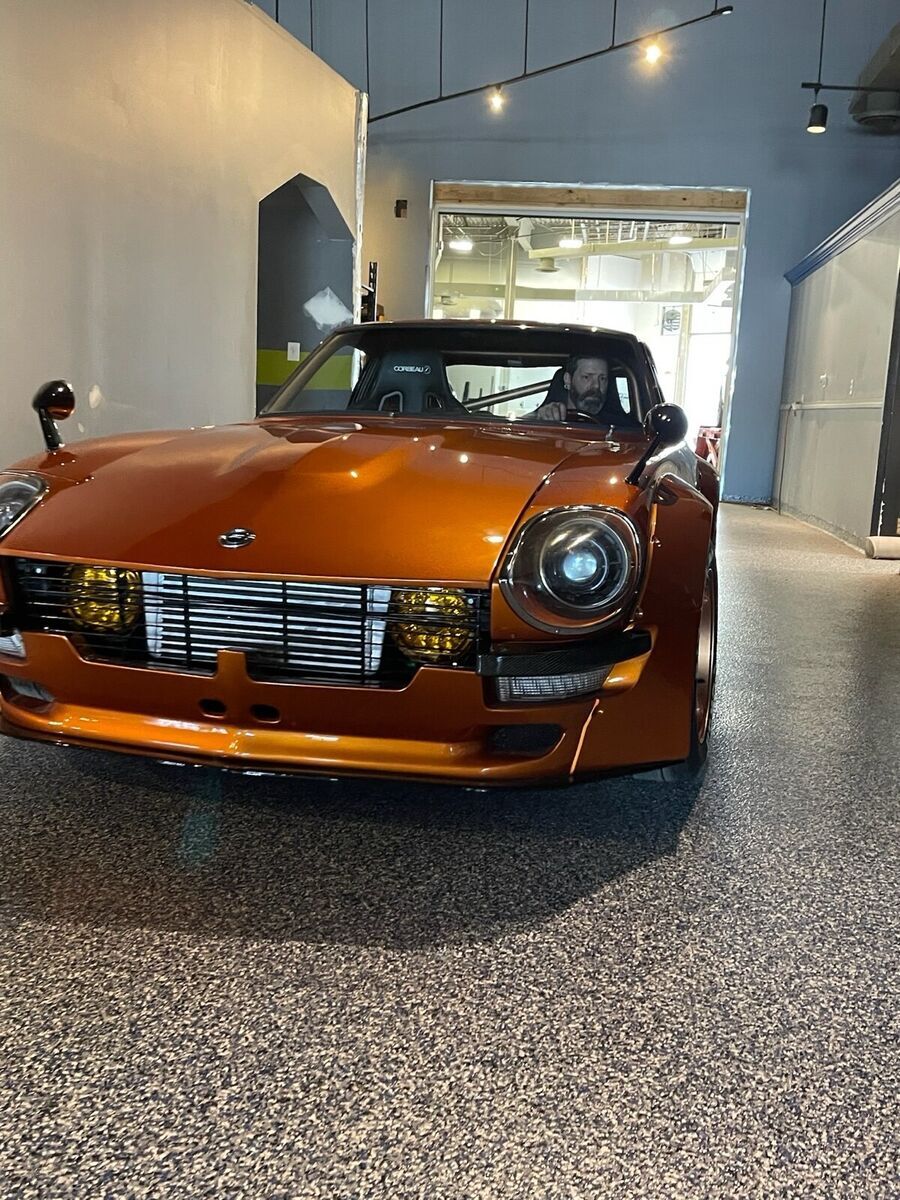 1972 Datsun 240Z resto mod rocket bunny wide body - photo 10