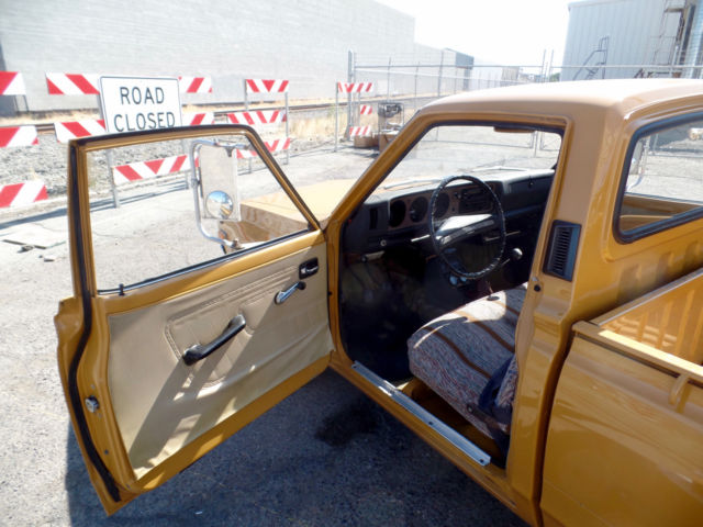 1972 Datsun 1600 Pick Up - photo 13