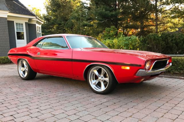 1972 Dodge Challenger $20K-Leather Interior Rotisserie Resto 340/AT-Console 1972 Dodge Challenger