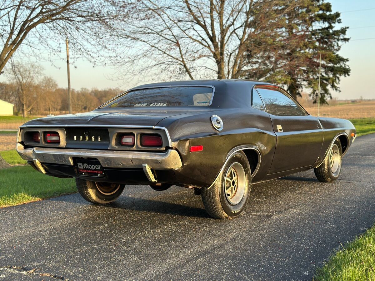 1972 Dodge Challenger - photo 11