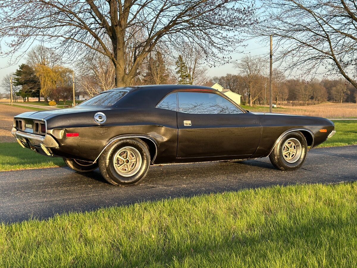 1972 Dodge Challenger - photo 12