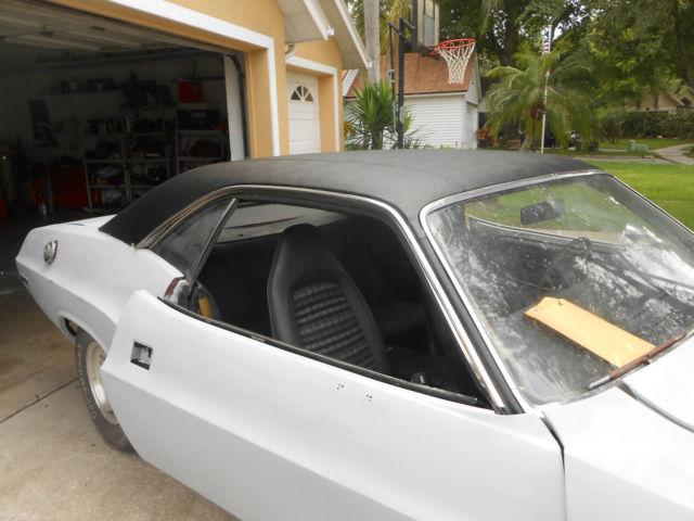 1972 Dodge Challenger - photo 5