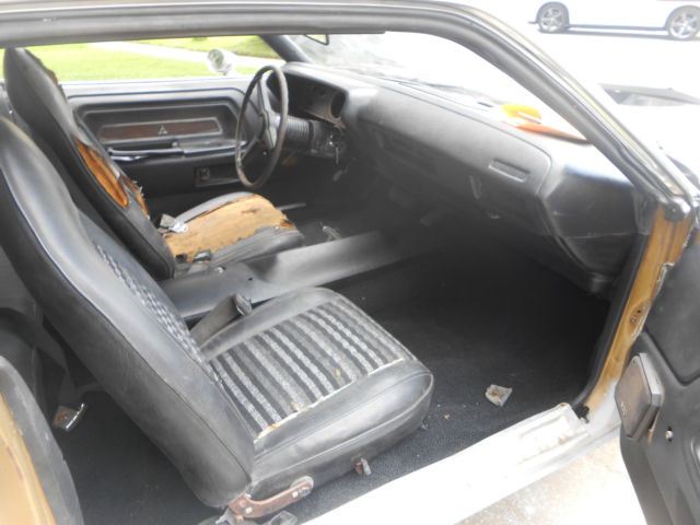1972 Dodge Challenger - photo 6