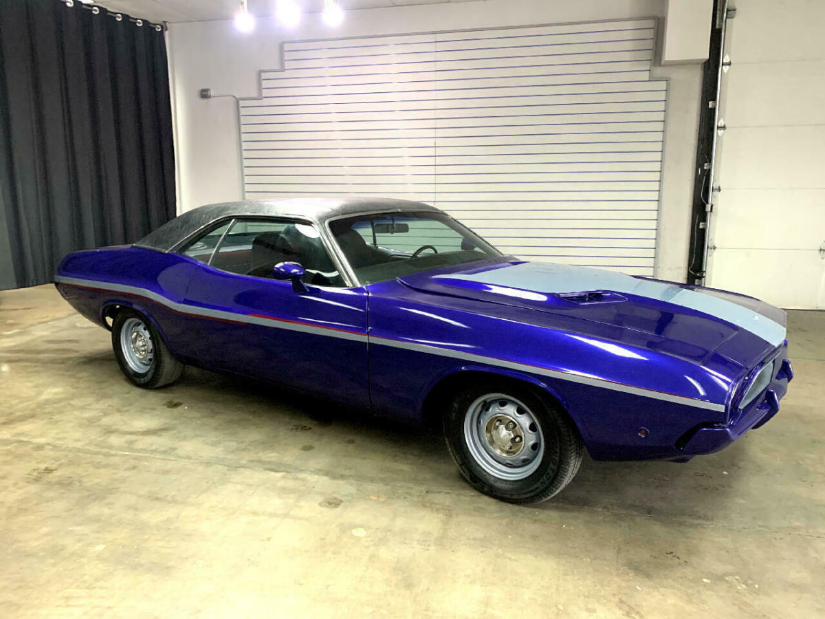 1972 Dodge Challenger - photo 12