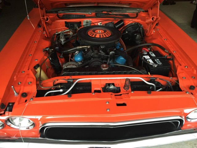 1972 Dodge Challenger - photo 2