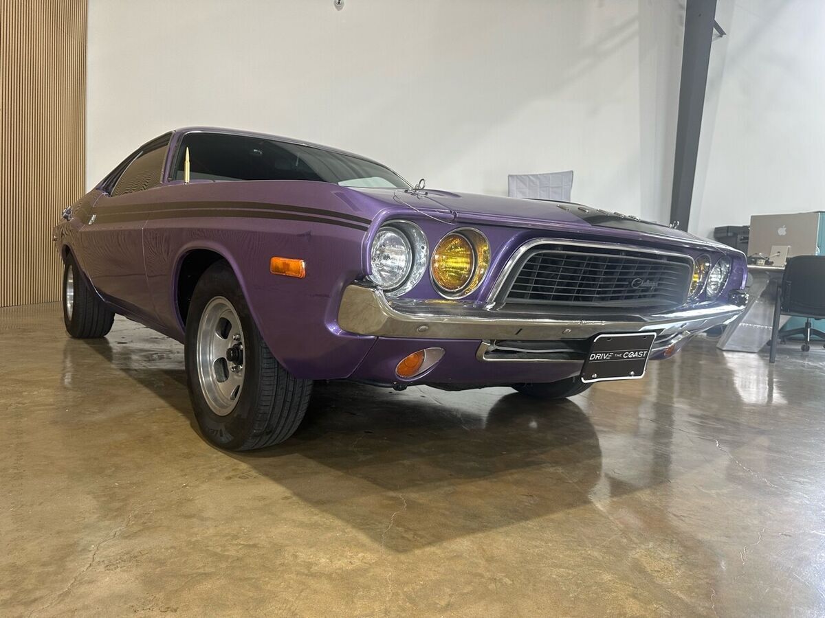 1972 Dodge Challenger Coupe - photo 11