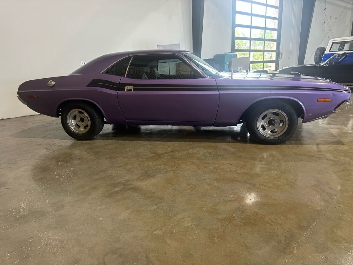 1972 Dodge Challenger Coupe - photo 13