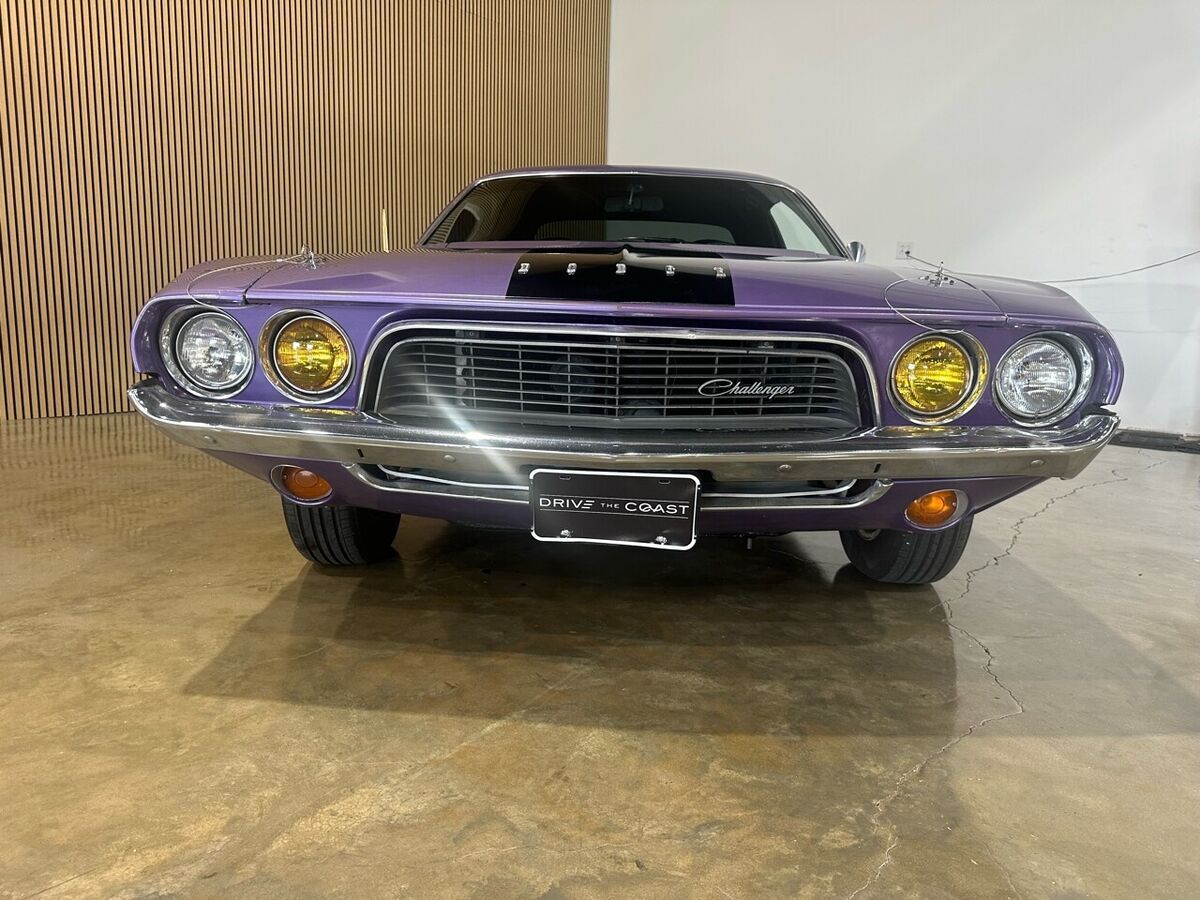 1972 Dodge Challenger Coupe - photo 8