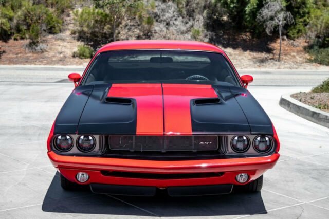1972 Dodge Challenger High End Custom Resto-Mod - photo 4