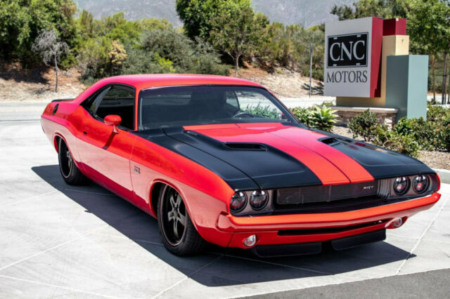 1972 Dodge Challenger High End Custom Resto-Mod - photo 5