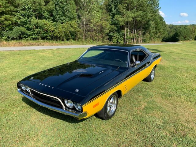 1972 Dodge Challenger, Powerful 340, 4 Speed Car with television affiliation. 1972 Dodge Challenger