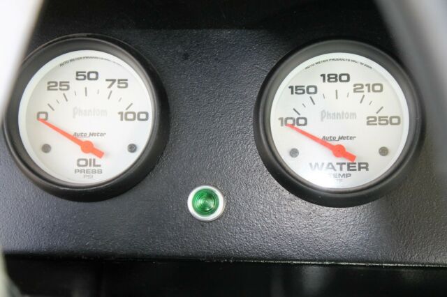 1972 Dodge Challenger - photo 10