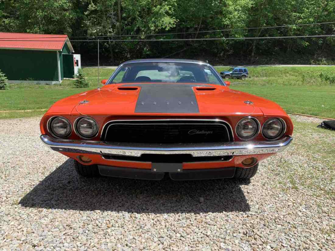 1972 Dodge Challenger - photo 2