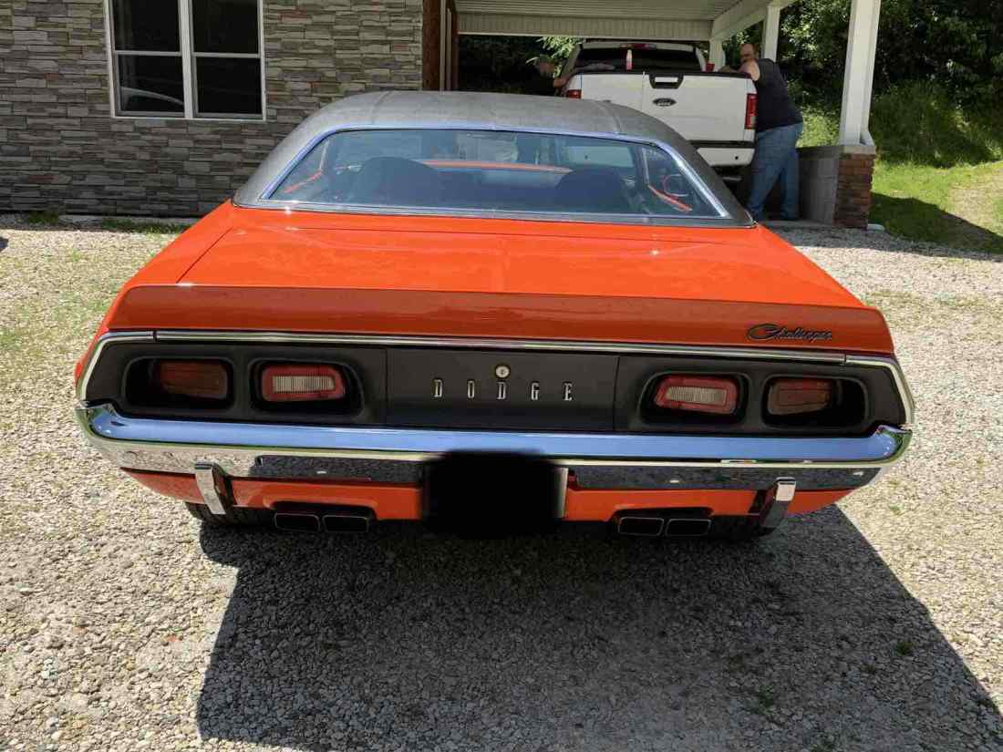 1972 Dodge Challenger - photo 5