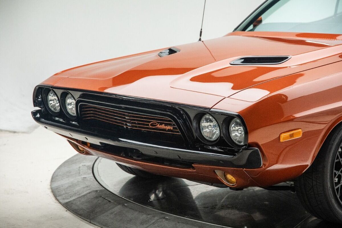 1972 Dodge Challenger - photo 8