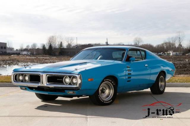 1972 dodge charger 440 matching numbers. many extra parts included 1972 Dodge Charger 440