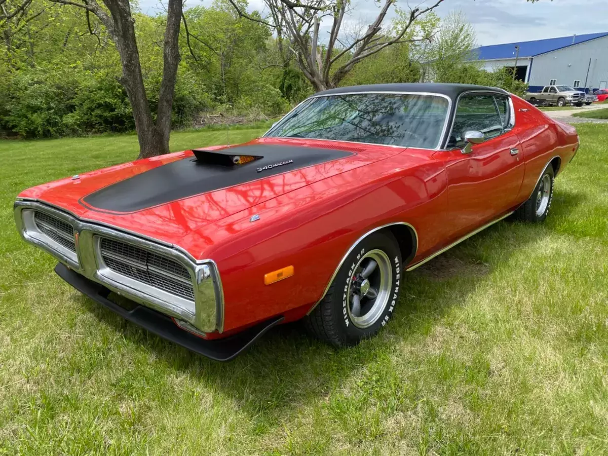 1972 Dodge Charger B Body, High option, Red 1972 Dodge Charger