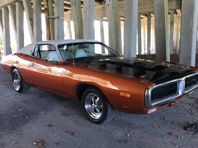 1972 DODGE CHARGER (RARE ORIGINAL FACTORY 440 CAR LIMITED PRODUCTION.) 1972 Dodge Charger SE