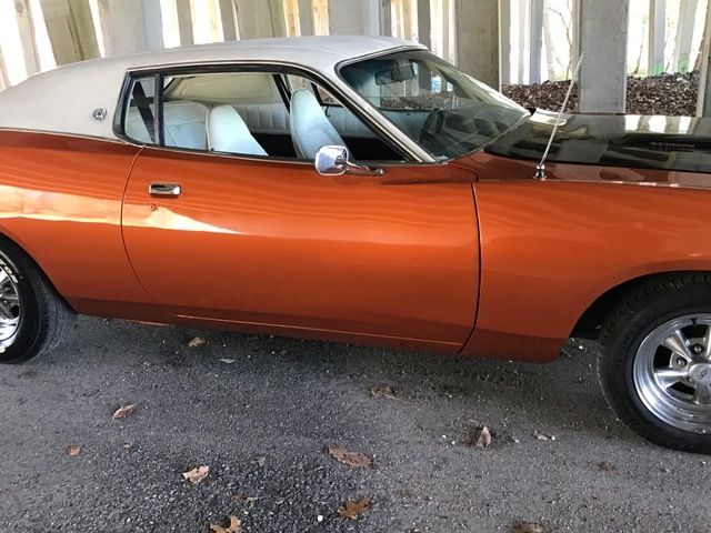 1972 Dodge Charger SE - photo 3