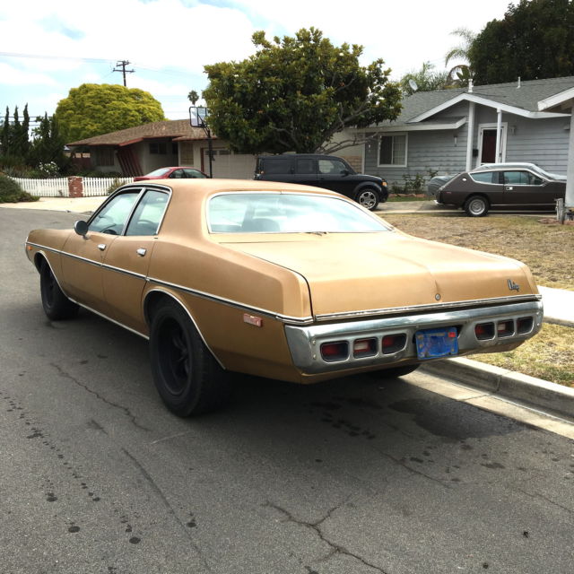 1972 Dodge Coronet - photo 2