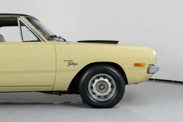 1972 Dodge Dart Swinger - photo 11