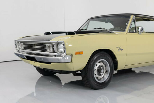 1972 Dodge Dart Swinger - photo 4