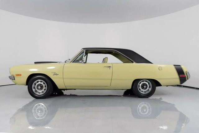1972 Dodge Dart Swinger - photo 5