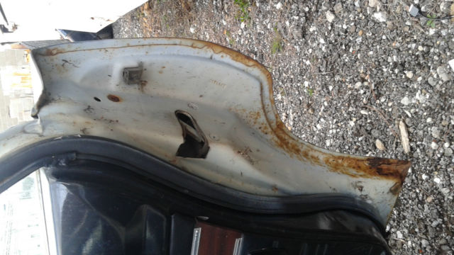 1972 Dodge Dart 4 door - photo 11