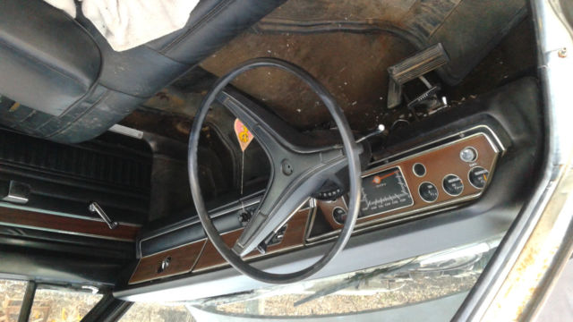 1972 Dodge Dart 4 door - photo 2