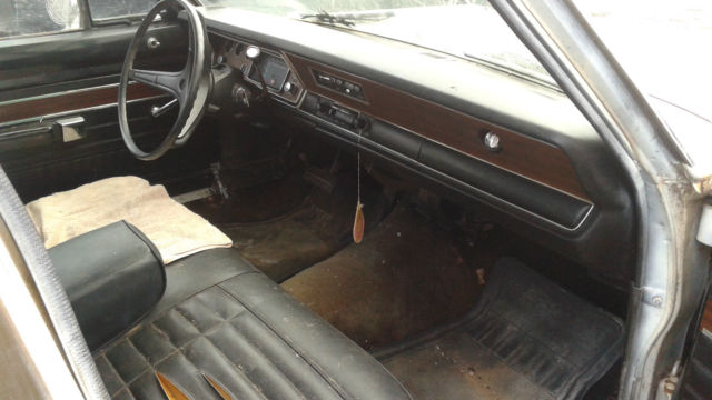 1972 Dodge Dart 4 door - photo 8