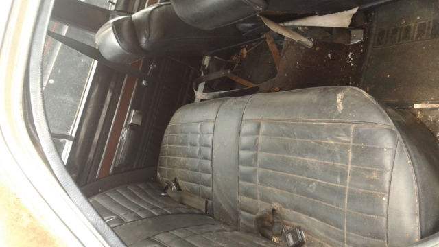 1972 Dodge Dart 4 door - photo 9