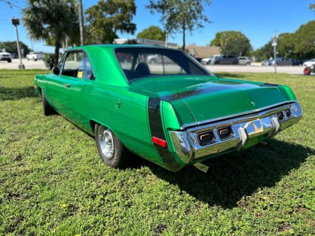 1972 Dodge Dart Swinger - photo 4