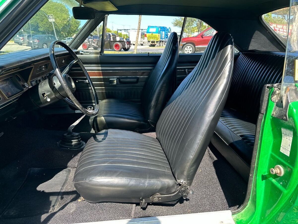 1972 Dodge Dart Swinger - photo 6