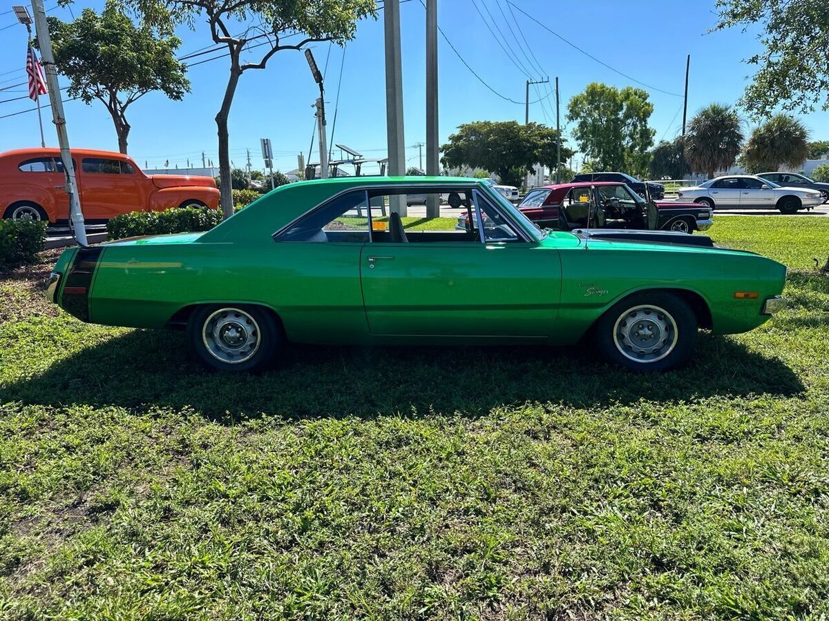 1972 Dodge Dart Swinger - photo 9