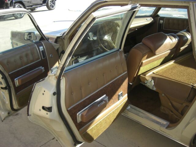 1972 Dodge Monaco - photo 10